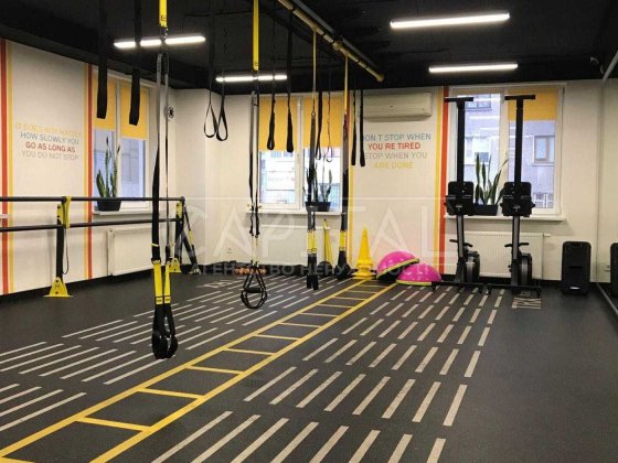 Готовий фітнес-бізнес | Позняки | 200 м² | Команда + обладнання Київ