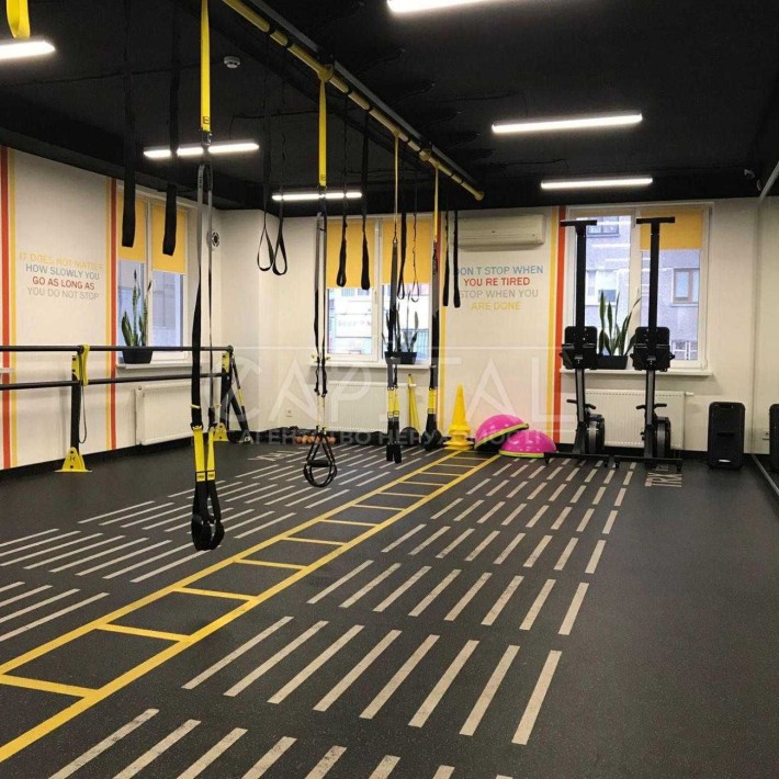 Готовий фітнес-бізнес | Позняки | 200 м² | Команда + обладнання - фото 1