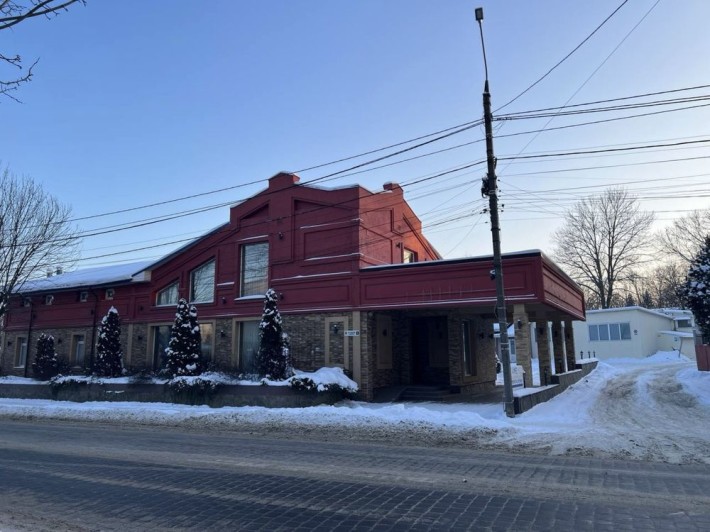 Продаж комерційної нерухомості  ресторану та земельної ділянки - фото 1