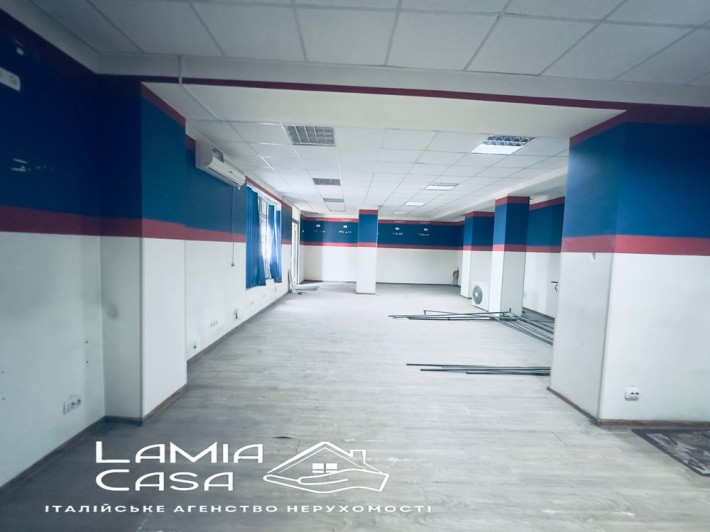 Продаж комерційного приміщення в ТОПовій локаціі з проектом . Комарова - фото 1