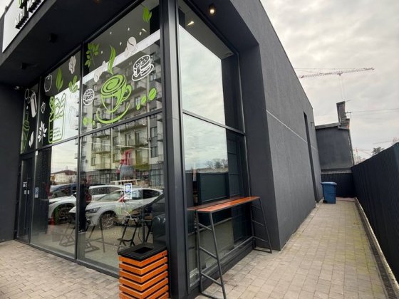 Продається Комерційне Приміщення. Вул. В. Гаджеги Ужгород