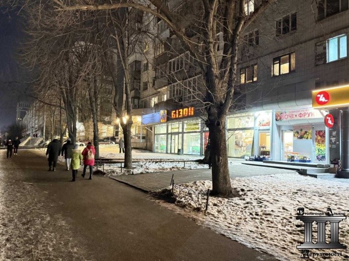 Рідкісна Стабільна інвестиція з орендарями 500 кв.м, метро КПІ - фото 1