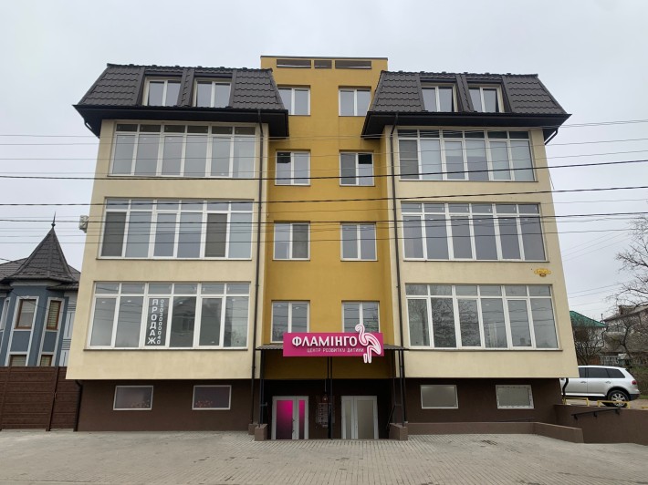 Продається фасадне цокольне приміщення в новобудові на Київській - фото 1