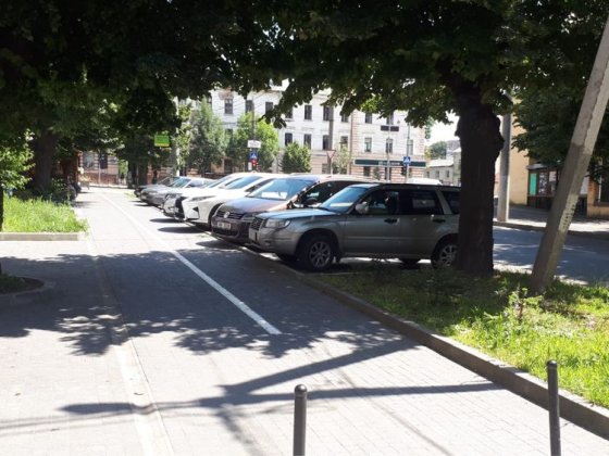 Продаж комерційного приміщення Садова Чернівці