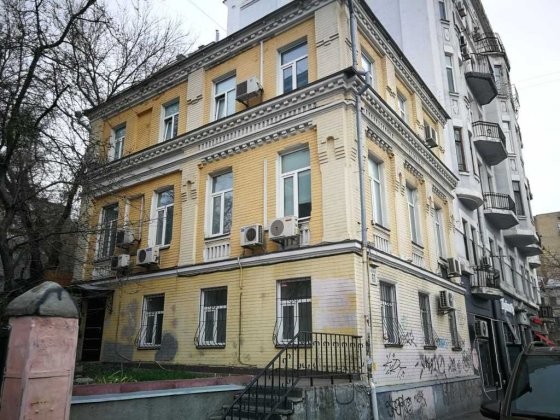 Продаж фасадної будівлі 248 кв.м в центрі, Саксаганського, 60. Без %. Киев