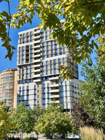 Продам офіс приміщення центр Loft White Ламана Успенська - фото 1