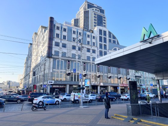 Продаж офісу 311м2  вул. Велика Васильківська 72 БЦ Олімпійський Метро Киев