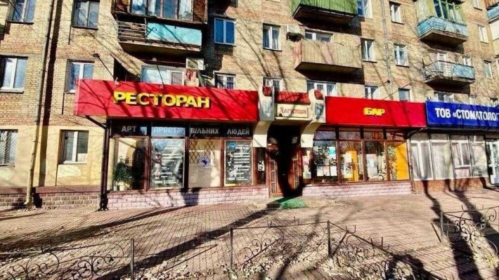 Продаж приміщення, фасад, Каденюка(Гагаріна), 301 м2 - фото 1