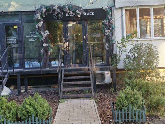 Продаж комерційне нежитлове приміщення Русанівка б-р. Ігоря Шамо 20 Київ