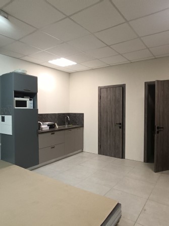 Продам коммерческое помещение пр. Поля 96-а - фото 1