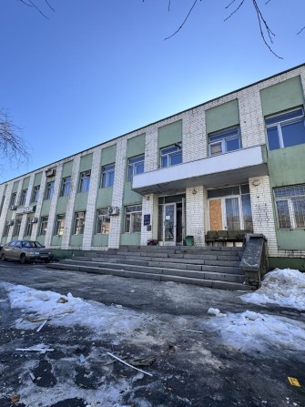Продаж окремої будівлі , огороджена територія - фото 1