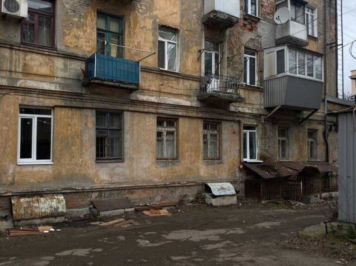 Житлове приміщенням. Дніпро, проспект Мазепи, буд 33, приміщення 104 - фото 1