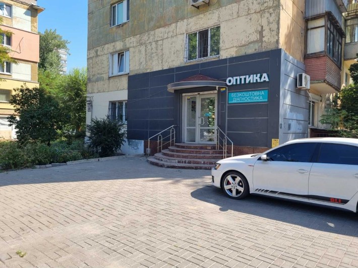 Магазин на пр. Слобожанський 64 (Правды), 44.2 м2, 3 фази 10 кВт. - фото 1