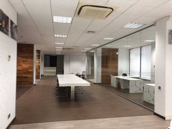 БЕЗ %  Продажа 235 кв.м. магазин, салон ул. Саперно-Слободская, 22 Київ