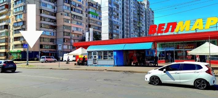 Супер локация. Проходняк. Вишняковская 12. Огромный поток людей. - фото 1