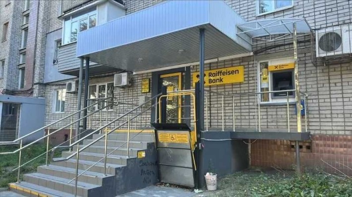 Фасадне нежитлове приміщення, 138,2 кв. м, вул. Калинова, 53 - фото 1