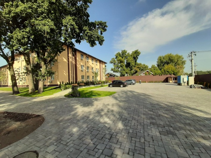 Продаж багатоквартирного 4000 м2 смарт-комплекса на Осокорках Славутич - фото 1