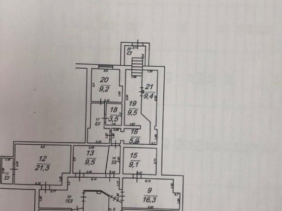 Продам масштабне приміщення в центрі