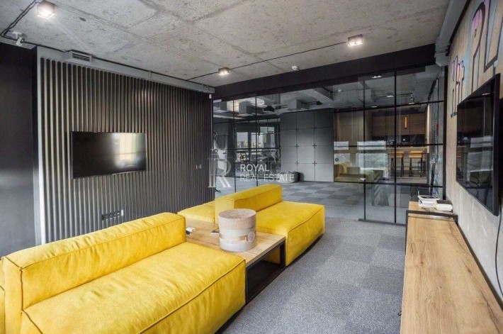 Продаж Офіс 240 м2 Лобановського Деміївка Київ 6.5 років Окупність - фото 1