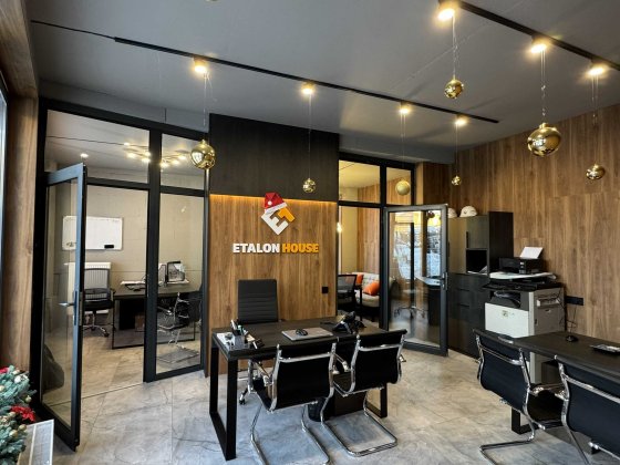 Продається комерційне приміщення Львів з ремонтом/ вул. Лодія 6 Львов