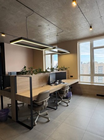 Продаж офісу у БЦ "Кадор" - фото 1
