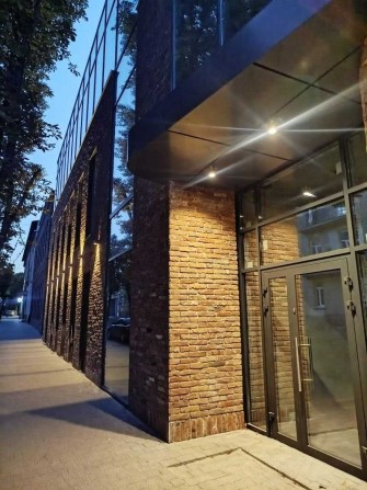 Продаж 215м2 Комерційного приміщення з Орендарем - фото 1