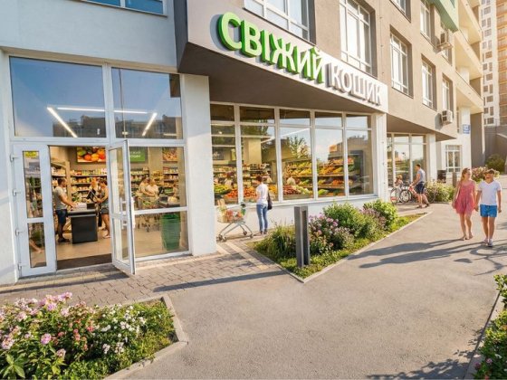 Комерційне приміщення 270 м.  9-10% річних. Вул. Під Голоском Львов