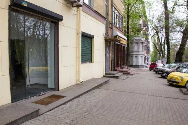 Продажа помещения пр.Яворницкого - фото 1