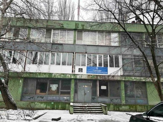 Частина будівлі літА3, в нежит. будівлі 33,6кв.м. м.Дніпро,Бажова, 11а Дніпро