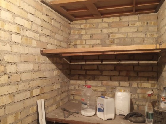 Продам кладовку Кастуся Калиновского 3 Київ