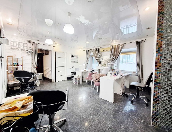 Подол, продажа комерційного приміщення, салон з обладнанням - фото 1