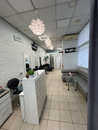 Продаж салону краси найкраща локація на Троєщині Сільпо МакДональдс - фото 1