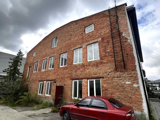 Продаж комерції офіс,виробництво, вулиця Вулецька поруч Зелена Львів