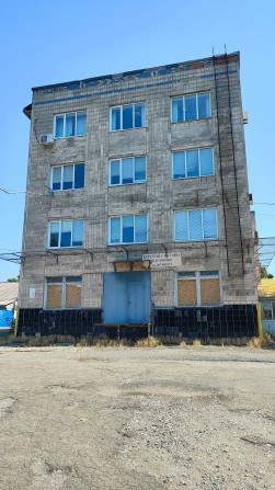 Нежитлова будівля 2 055,7 м2, м. Кропивницький, вул. Поповича, 3 - фото 1