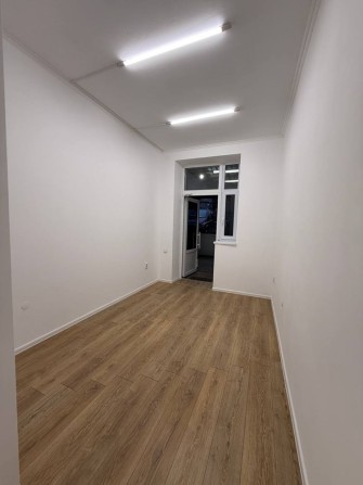 Продаж приміщення  вул. Антонича - фото 1