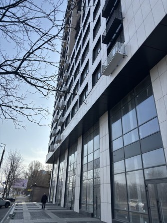 Продам помещение в ЖК Favorit Набережная победы 40д - фото 1