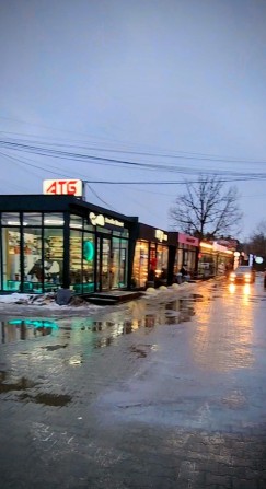 Продам торговую аллею. Заполнена арендаторами. Частная собственность. - фото 1