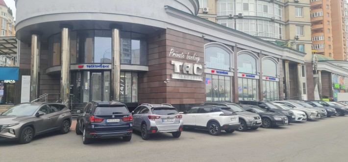 Найзручніші комерційні приміщення на проспекті Володимира Івасюка - фото 1