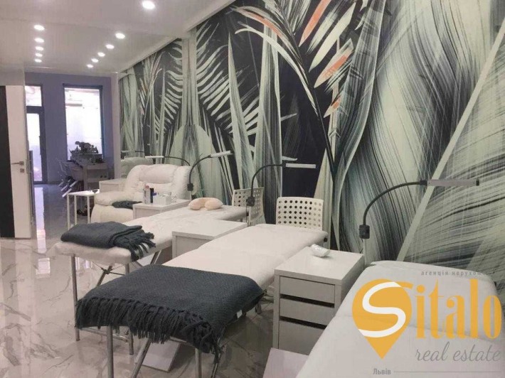 Продаж комерційного приміщення, фасадний вхід, проспект Чорновола - фото 1