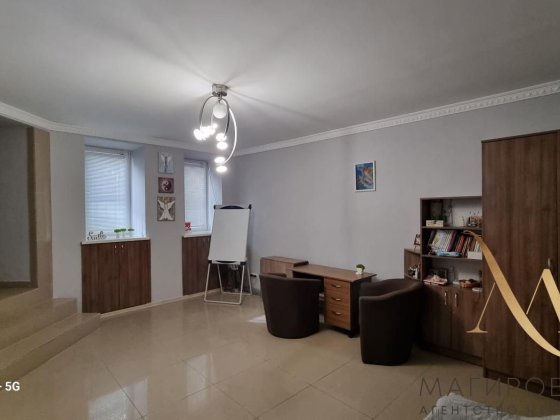 Продаж приміщення під бізнес по вул.Єфремова Львів