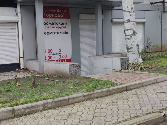 Продаётся помещение по ул. Бузника отдельный вход Николаев