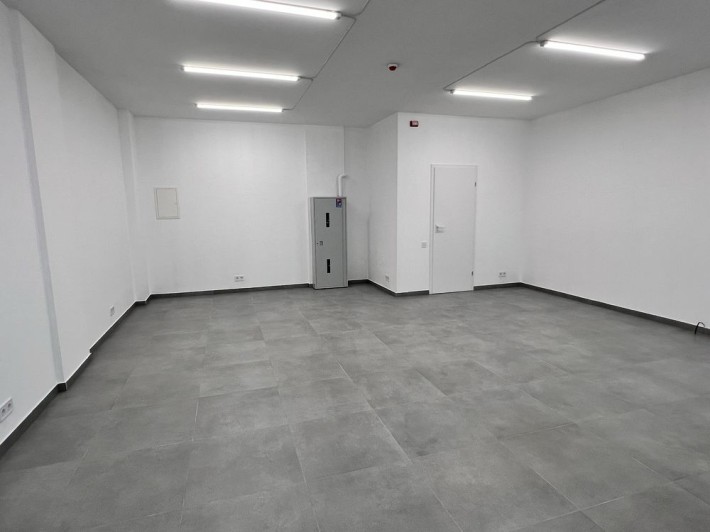 ЖК «Нова Англія» ПРОДАЖ офісу з орендарями. ОКУПНІСТЬ 10 років! Без %. - фото 1