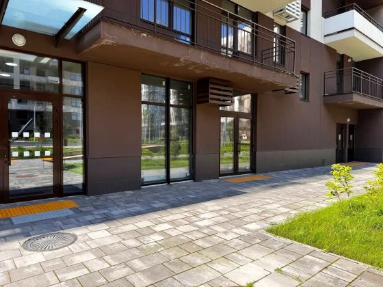 Краща ціна приміщення 39м Варшавський 2 Виноградар Грекова 2 Ретровіль Київ