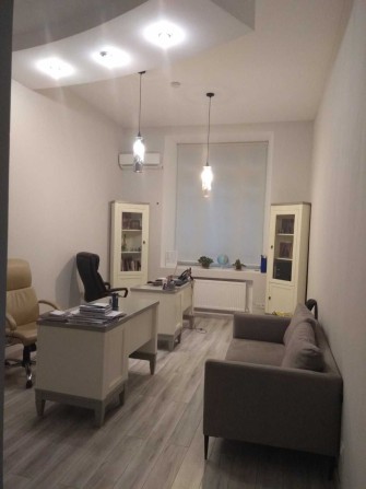 Офис, вход с Семинарской. Стильный - качественный ремонт. - фото 1