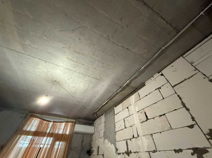 Срочно! Помещение с частичным ремонтом на Бочарова за 16 500 - фото 1