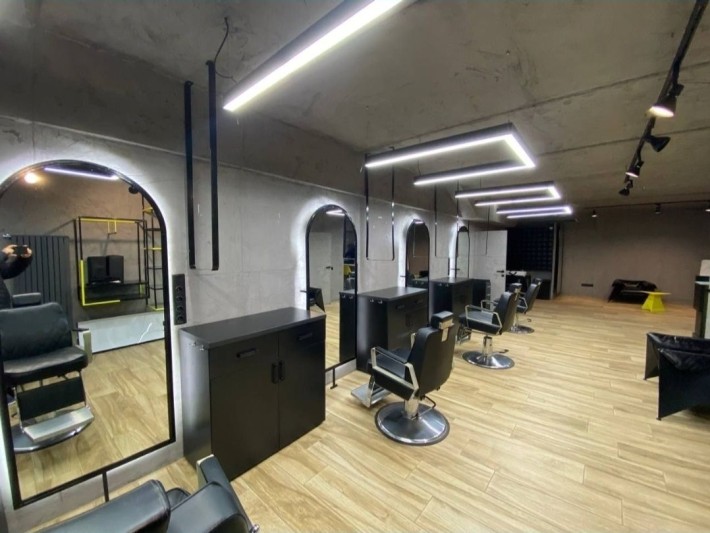 Продажа помещения с готовым бизнесом пр.Мира р-н Колоса 70м 42000$ - фото 1