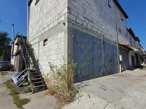 Продам приміщення 260м2 в оренді під СТО район "Жуляни" Київ