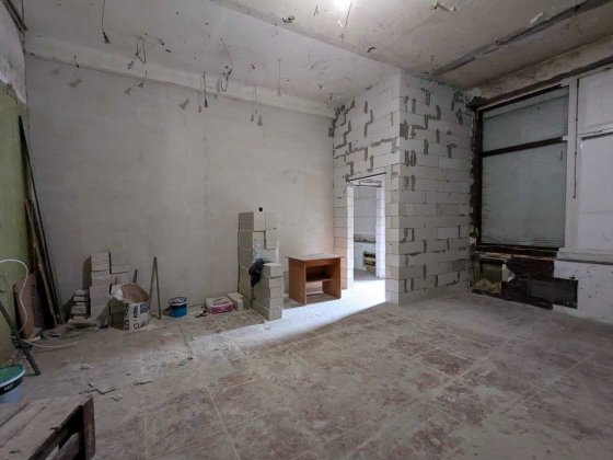 Приміщення 73.6 м2 окремий вхід стелі 3.85 Виноградар Подільський Киев