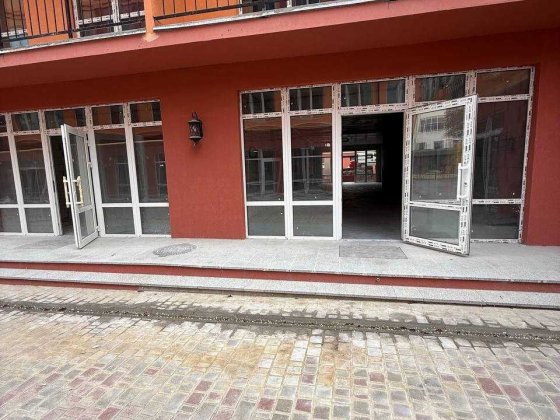 Продаж фасадного приміщення 65 кв. м. без % Київ