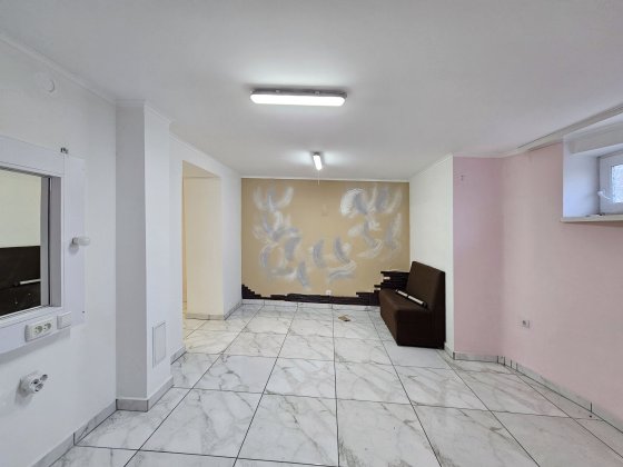 Продаж приміщення по вул.Трильовського. Сихів. Львов